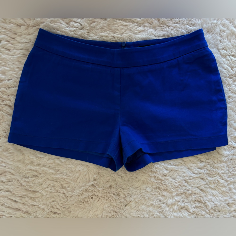 Low rise shorts